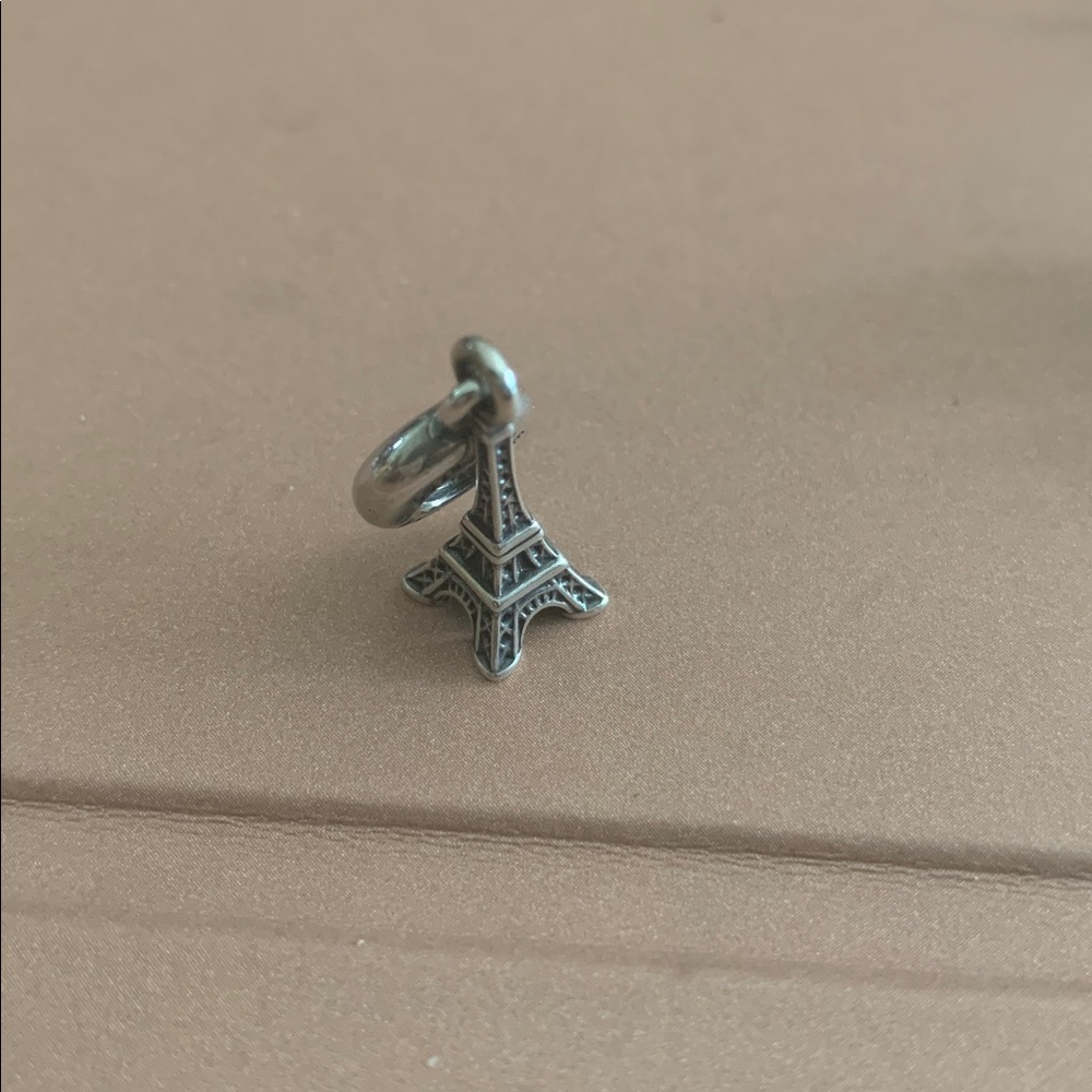 RETIRED Genuine Pandora Eiffel Tower Charm in Silver - Picture 3 of 3